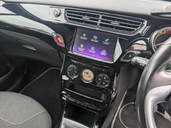 DS AUTOMOBILES DS 3 1.2 PureTech Connected Chic Euro 6 3dr
