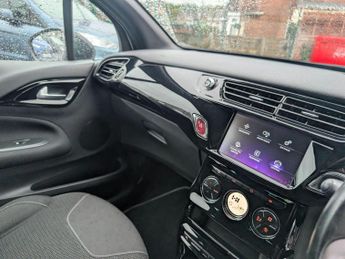 DS AUTOMOBILES DS 3 1.2 PureTech Connected Chic Euro 6 3dr