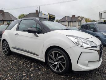 DS AUTOMOBILES DS 3 1.2 PureTech Connected Chic Euro 6 3dr
