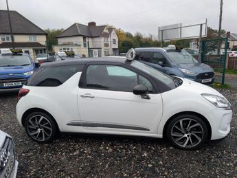 DS AUTOMOBILES DS 3 1.2 PureTech Connected Chic Euro 6 3dr