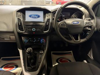 Ford Focus 1.0T EcoBoost Zetec Euro 6 (s/s) 5dr