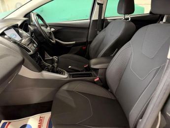 Ford Focus 1.0T EcoBoost Zetec Euro 6 (s/s) 5dr