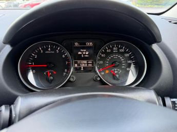 Nissan Qashqai 1.6 Acenta 2WD Euro 5 (s/s) 5dr