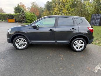 Nissan Qashqai 1.6 Acenta 2WD Euro 5 (s/s) 5dr