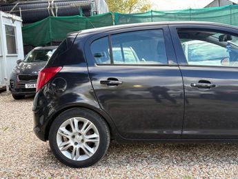 Vauxhall Corsa 1.2i 16v Design 5dr (a/c)