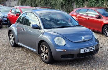 Volkswagen Beetle 1.6 Luna Euro 4 3dr