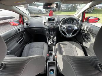 Ford Fiesta 1.0T EcoBoost Zetec Euro 5 (s/s) 5dr
