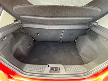 Ford Fiesta 1.0T EcoBoost Zetec Euro 5 (s/s) 5dr