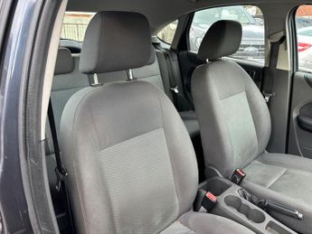 Ford Focus 1.4 LX 5dr