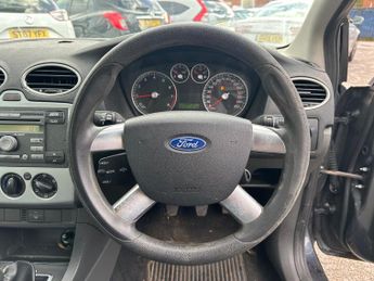 Ford Focus 1.4 LX 5dr