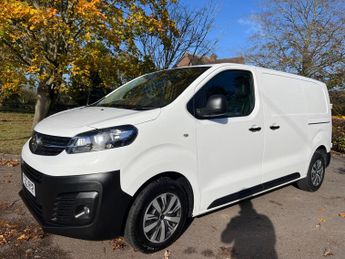 Vauxhall Vivaro 2.0 Turbo D 3100 Dynamic L1 H1 Euro 6 (s/s) 6dr