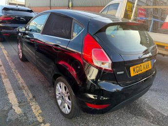 Ford Fiesta 1.0T EcoBoost Zetec Euro 5 (s/s) 5dr