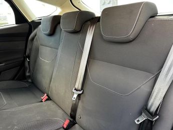 Ford Focus 1.5 TDCi Zetec Euro 6 (s/s) 5dr
