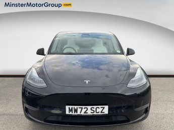 Tesla Model Y LONG RANGE AWD