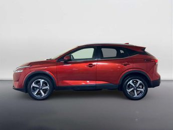 Nissan Qashqai 1.3 DIG-T MHEV N-Connecta SUV 5dr Petrol Hybrid Manual Euro 6 (s