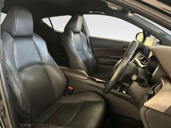 Toyota C-HR 1.2 VVT-i Excel SUV 5dr Petrol CVT AWD Euro 6 (s/s) (116 ps)