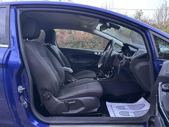 Ford Fiesta 1.0T EcoBoost Titanium Hatchback 3dr Petrol Manual Euro 6 (s/s) 