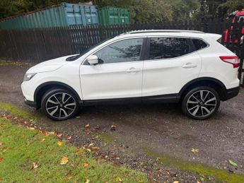 Nissan Qashqai 1.5 dCi Tekna 2WD Euro 5 (s/s) 5dr