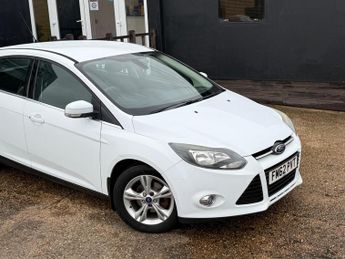 Ford Focus 1.0T EcoBoost Titanium Euro 5 (s/s) 5dr