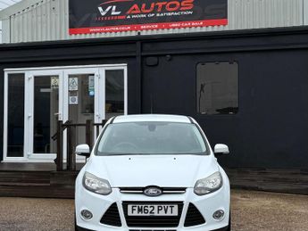 Ford Focus 1.0T EcoBoost Titanium Euro 5 (s/s) 5dr