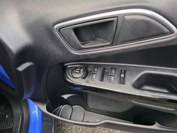 Ford B-Max 1.6 Zetec Powershift Euro 5 5dr
