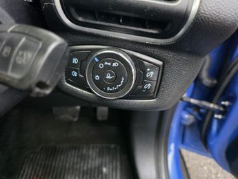 Ford B-Max 1.6 Zetec Powershift Euro 5 5dr