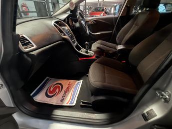 Vauxhall Astra 1.6 16v SRi Euro 5 5dr
