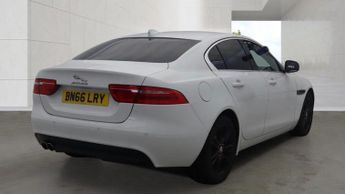 Jaguar XE 2.0d Prestige Auto Euro 6 (s/s) 4dr