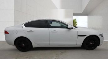 Jaguar XE 2.0d Prestige Auto Euro 6 (s/s) 4dr