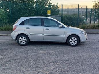 Kia Rio 1.4 Strike 5dr