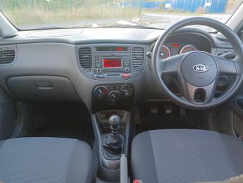 Kia Rio 1.4 Strike 5dr