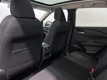Nissan Qashqai 1.3 DIG-T MHEV N-Connecta Euro 6 (s/s) 5dr