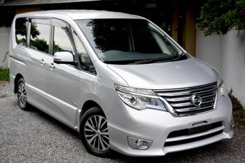 Nissan Serena 2.0 Highway Star-Disabled Lift Up Chair