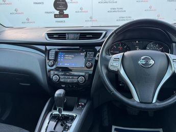 Nissan Qashqai 1.6 dCi N-Connecta XTRON 2WD Euro 6 (s/s) 5dr