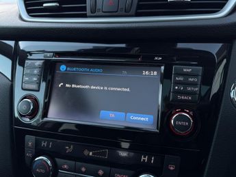 Nissan Qashqai 1.6 dCi N-Connecta XTRON 2WD Euro 6 (s/s) 5dr