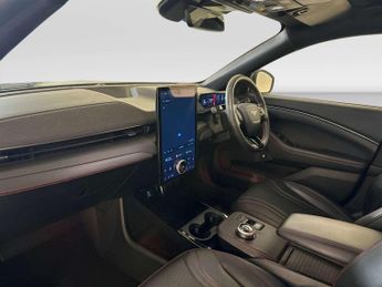 Ford Mustang Mach-E Extended Range 91kWh SUV 5dr Electric Automatic AWD (351 ps)