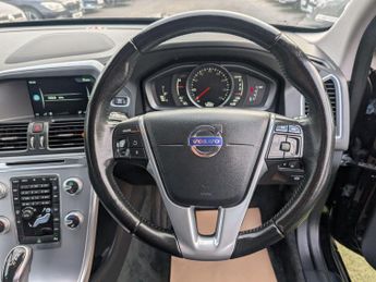 Volvo XC60 2.0 D4 SE Nav Auto Euro 6 (s/s) 5dr