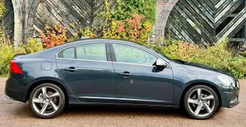 Volvo S60 1.6 T4 R-Design Powershift 4dr