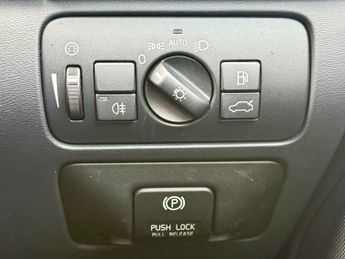 Volvo S60 1.6 T4 R-Design Powershift 4dr