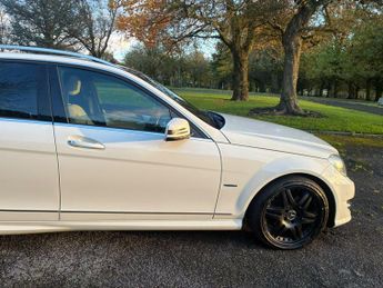 Mercedes-Benz C Class 2.1 C220 CDI BlueEfficiency Sport G-Tronic+ Euro 5 (s/s) 5dr