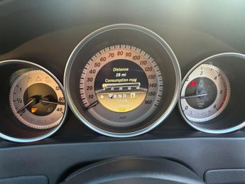 Mercedes-Benz C Class 2.1 C220 CDI BlueEfficiency Sport G-Tronic+ Euro 5 (s/s) 5dr