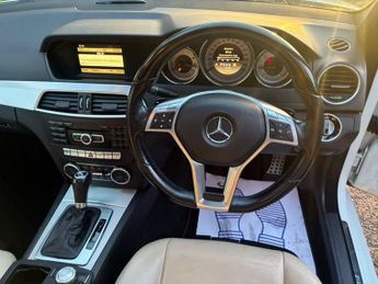 Mercedes-Benz C Class 2.1 C220 CDI BlueEfficiency Sport G-Tronic+ Euro 5 (s/s) 5dr