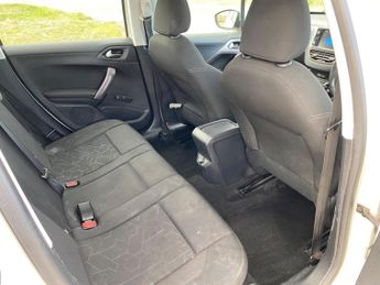 Peugeot 2008 1.2 VTi PureTech Active Euro 5 5dr