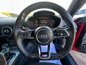 Audi TT 2.0 TFSI S line S Tronic Euro 6 (s/s) 3dr