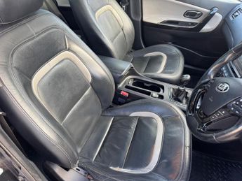 Kia Ceed 1.6 CRDi EcoDynamics 4 Tech Euro 5 (s/s) 5dr
