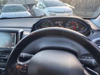 Peugeot 2008 1.2 PureTech Allure Euro 6 (s/s) 5dr