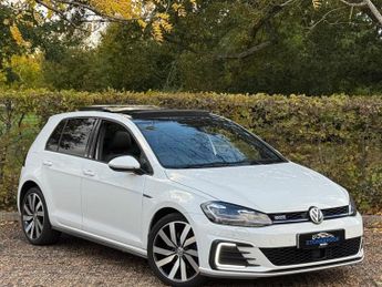 Volkswagen Golf 1.4 TSI 8.7kWh GTE Advance DSG Euro 6 (s/s) 5dr