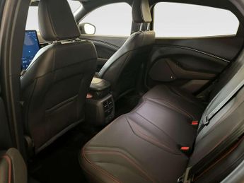 Ford Mustang Mach-E Extended Range 91kWh SUV 5dr Electric Automatic AWD (351 ps)