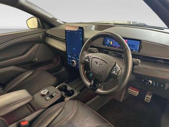 Ford Mustang Mach-E Extended Range 91kWh SUV 5dr Electric Automatic AWD (351 ps)