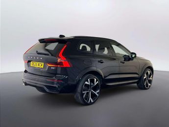 Volvo XC60 2.0 B5 MHEV Ultra Dark SUV 5dr Petrol Hybrid Auto AWD Euro 6 (s/